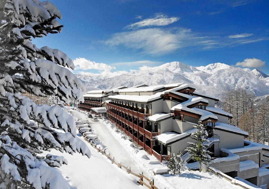 Hotel Sansicario Majestic Cesana Torinese Exteriör bild